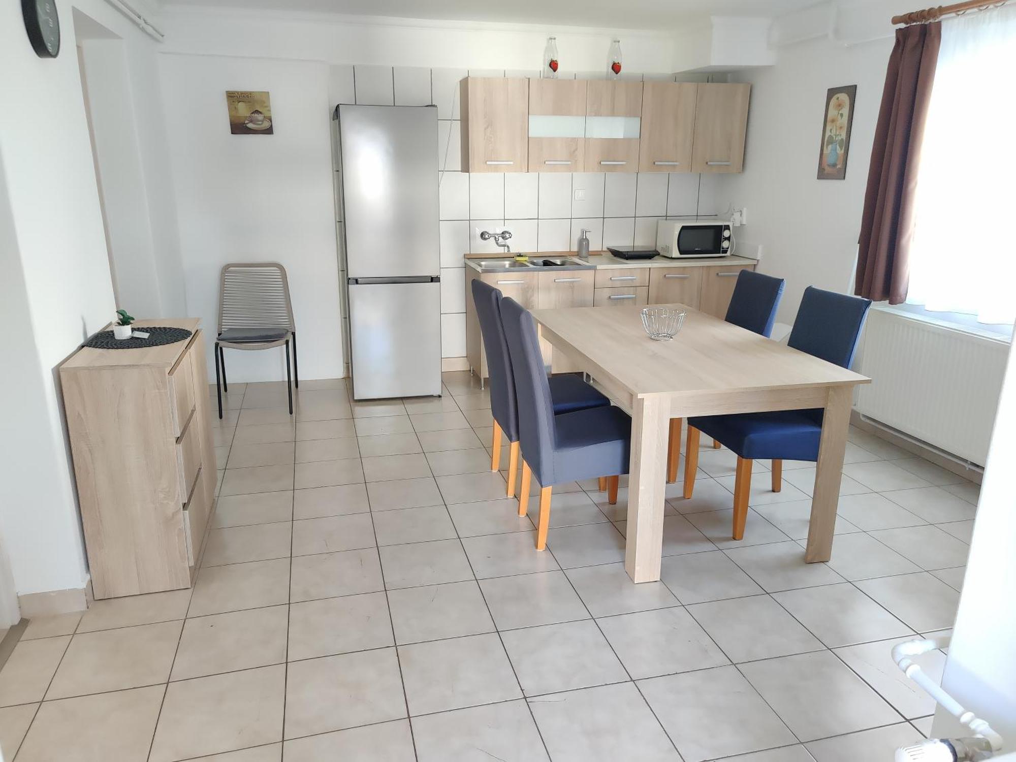 Katalin Apartmanhaz Мисколк Екстериор снимка